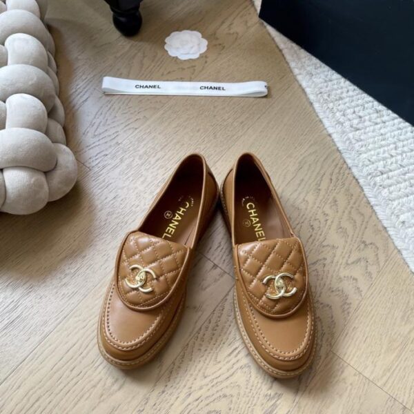 repliche,replica,perfette,siti di,affidabili,migliori siti,dove comprare,1:1,scarpe da ginnastica Mocassini Chanel nuovi (MM3RE)