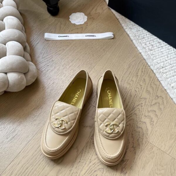 repliche,replica,perfette,siti di,affidabili,migliori siti,dove comprare,1:1,scarpe da ginnastica Mocassini Chanel nuovi (P1LEE)