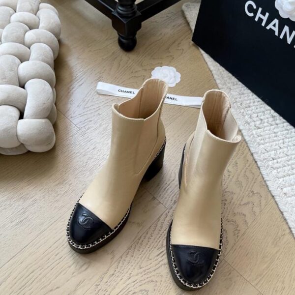 repliche,replica,perfette,siti di,affidabili,migliori siti,dove comprare,1:1,scarpe da ginnastica Chanel 25K autunno e inverno nuovi stivaletti con tacco spesso versione top (4X8BE)