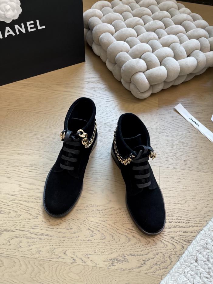 repliche,replica,perfette,siti di,affidabili,migliori siti,dove comprare,1:1,scarpe da ginnastica Chanel 25k autunno e inverno nuovi stivaletti in camoscio con catena versione top (YECKL) repliche,replica,perfette,siti di,affidabili,migliori siti,dove comprare,1:1,scarpe da ginnastica Chanel 25k autunno e inverno nuovi stivaletti in camoscio con catena versione top (YECKL)