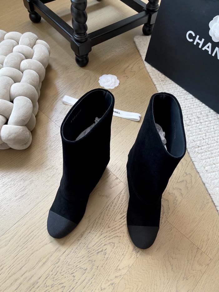 repliche,replica,perfette,siti di,affidabili,migliori siti,dove comprare,1:1,scarpe da ginnastica Chanel 25A nuova serie di stivaletti con catena versione top (4SUHL) repliche,replica,perfette,siti di,affidabili,migliori siti,dove comprare,1:1,scarpe da ginnastica Chanel 25A nuova serie di stivaletti con catena versione top (4SUHL)