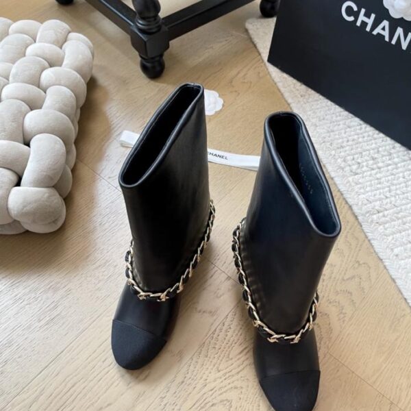 repliche,replica,perfette,siti di,affidabili,migliori siti,dove comprare,1:1,scarpe da ginnastica Chanel 25A New Chain Ankle Boots Series Top Edition (K98OZ)