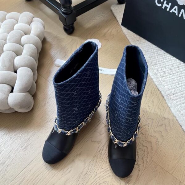 repliche,replica,perfette,siti di,affidabili,migliori siti,dove comprare,1:1,scarpe da ginnastica Chanel 25A nuova serie di stivaletti con catena versione top (TT866)