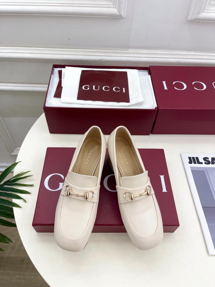 repliche,replica,perfette,siti di,affidabili,migliori siti,dove comprare,1:1,scarpe da ginnastica Mocassini bassi GUCCI New Classic Horsebit (OZ7UA) repliche,replica,perfette,siti di,affidabili,migliori siti,dove comprare,1:1,scarpe da ginnastica Mocassini bassi GUCCI New Classic Horsebit (OZ7UA)