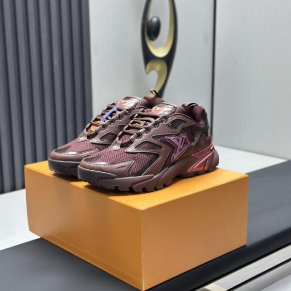 Sneakers Louis Vuitton RUNNER TATIC (JMDU9)