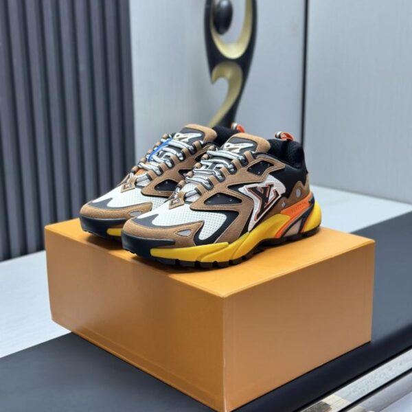 Scarpe da ginnastica Louis Vuitton RUNNER TATIC da papà (NLSLL)