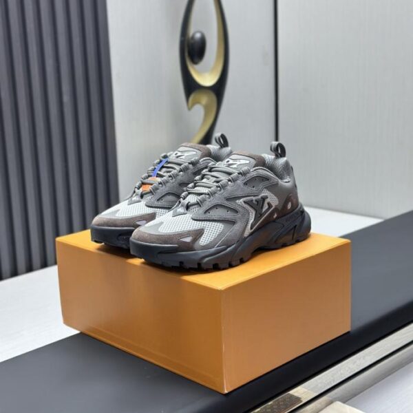 Sneakers Louis Vuitton RUNNER TATIC (NRGCV)