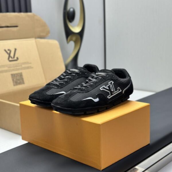 Le ultime sneakers casual in rete della serie Rally di Louis Vuitton (D0UFS)