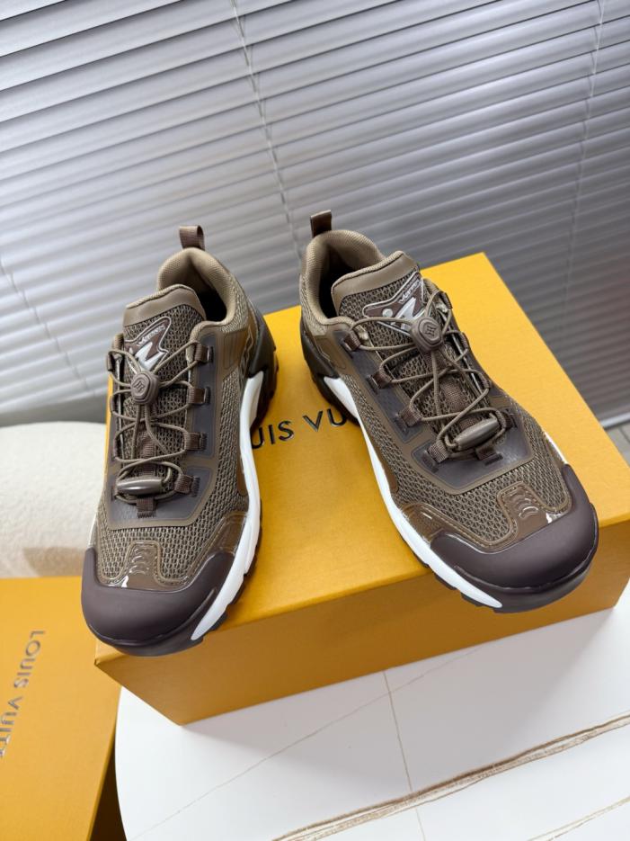 repliche,replica,perfette,siti di,affidabili,migliori siti,dove comprare,1:1,scarpe da ginnastica LV Ultime scarpe sportive da uomo, scarpe da esterno (VDIAO) repliche,replica,perfette,siti di,affidabili,migliori siti,dove comprare,1:1,scarpe da ginnastica LV Ultime scarpe sportive da uomo, scarpe da esterno (VDIAO)