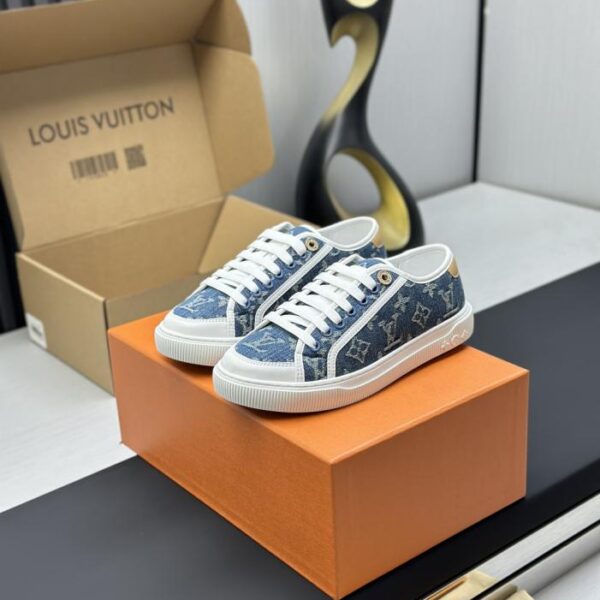 repliche,replica,perfette,siti di,affidabili,migliori siti,dove comprare,1:1,scarpe da ginnastica Sneakers bianche di alta gamma da coppia della collezione LV Time Out, con stampe presbiopia e animalier, per un abbigliamento casual (SKWFC)