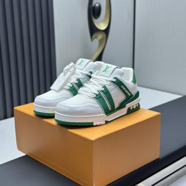 repliche,replica,perfette,siti di,affidabili,migliori siti,dove comprare,1:1,scarpe da ginnastica Versione top del nuovo stile classico della passerella di Louis Vuitton (E1GUK)
