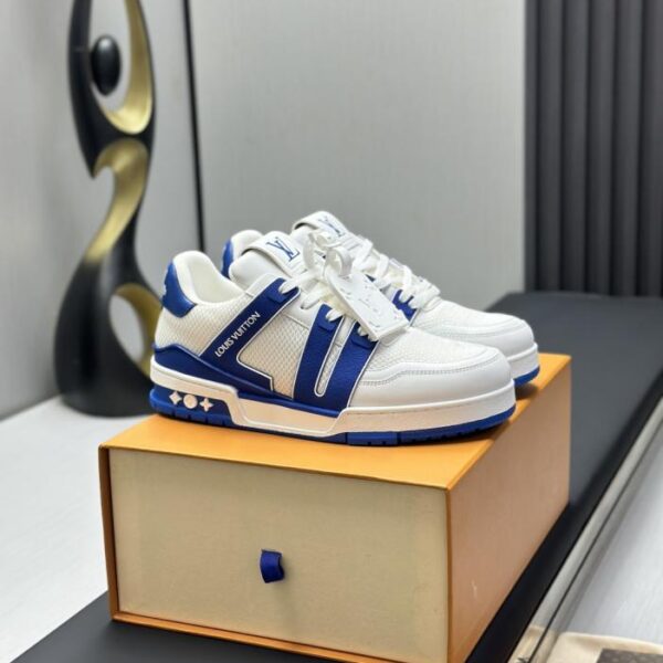 repliche,replica,perfette,siti di,affidabili,migliori siti,dove comprare,1:1,scarpe da ginnastica Versione top del nuovo modello da passerella classico di Louis Vuitton (H41F5)