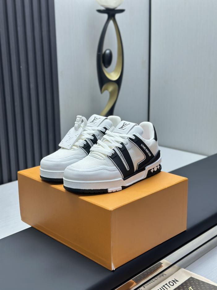 repliche,replica,perfette,siti di,affidabili,migliori siti,dove comprare,1:1,scarpe da ginnastica Versione top del nuovo modello da passerella classico di Louis Vuitton (X9HWX) repliche,replica,perfette,siti di,affidabili,migliori siti,dove comprare,1:1,scarpe da ginnastica Versione top del nuovo modello da passerella classico di Louis Vuitton (X9HWX)