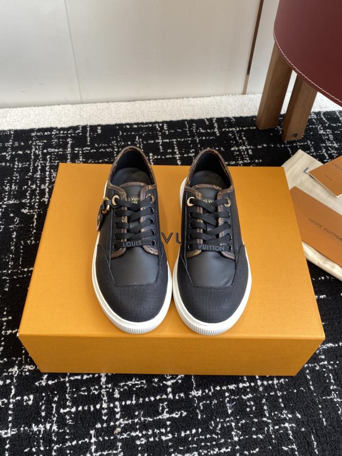 repliche,replica,perfette,siti di,affidabili,migliori siti,dove comprare,1:1,scarpe da ginnastica Louis Vuitton 25 nuove scarpe casual sportive Lagoon (UW3TS) repliche,replica,perfette,siti di,affidabili,migliori siti,dove comprare,1:1,scarpe da ginnastica Louis Vuitton 25 nuove scarpe casual sportive Lagoon (UW3TS)