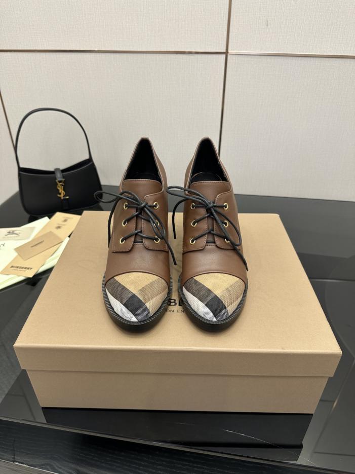 repliche,replica,perfette,siti di,affidabili,migliori siti,dove comprare,1:1,scarpe da ginnastica Scarpe col tacco Burberry versione alta (DLZGX) repliche,replica,perfette,siti di,affidabili,migliori siti,dove comprare,1:1,scarpe da ginnastica Scarpe col tacco Burberry versione alta (DLZGX)