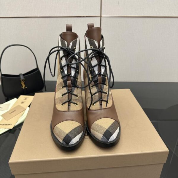 repliche,replica,perfette,siti di,affidabili,migliori siti,dove comprare,1:1,scarpe da ginnastica Stivali di alta moda Burberry (HJA89)