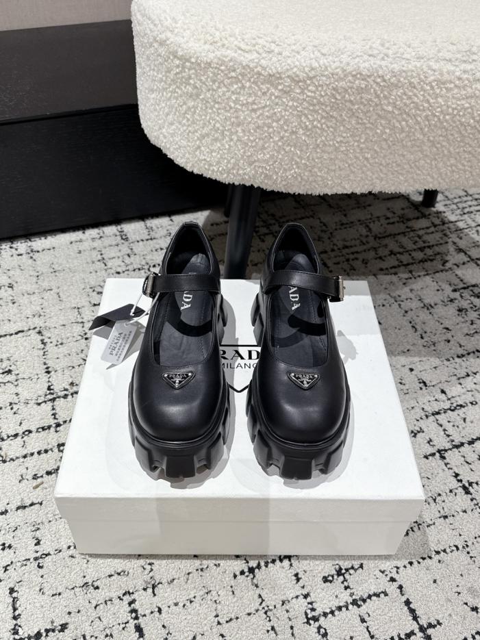 repliche,replica,perfette,siti di,affidabili,migliori siti,dove comprare,1:1,scarpe da ginnastica I nuovi mocassini Mary Jane con suola spessa di Prada, i migliori della categoria (9AKKA) repliche,replica,perfette,siti di,affidabili,migliori siti,dove comprare,1:1,scarpe da ginnastica I nuovi mocassini Mary Jane con suola spessa di Prada, i migliori della categoria (9AKKA)