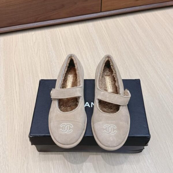 Ballerine Mary Jane CHANEL autunno/inverno in lana nuova (L70XD)