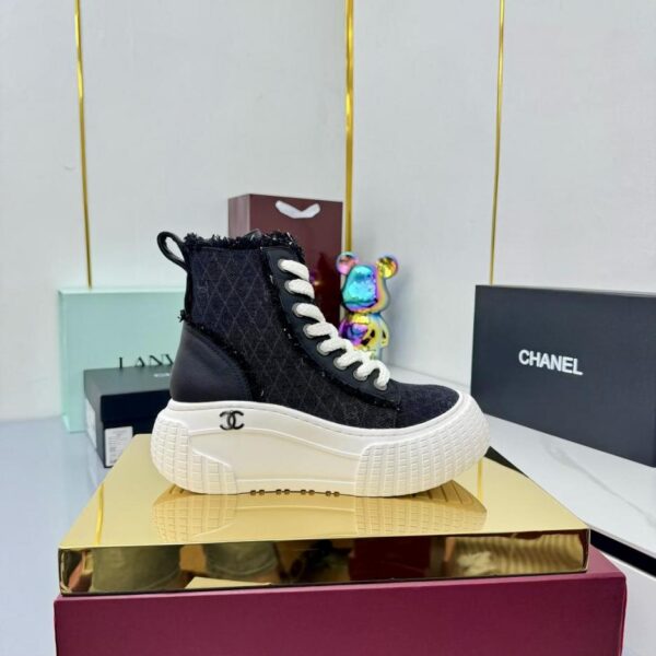 repliche,replica,perfette,siti di,affidabili,migliori siti,dove comprare,1:1,scarpe da ginnastica Stivaletti CHANEL (J3QN9)