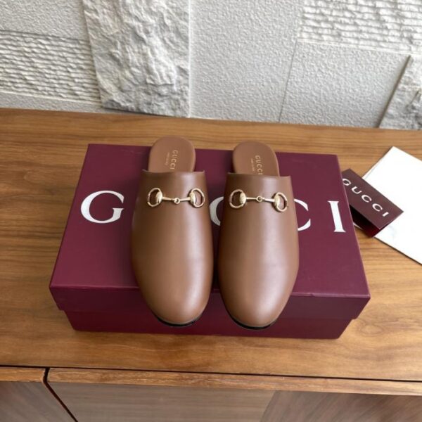 repliche,replica,perfette,siti di,affidabili,migliori siti,dove comprare,1:1,scarpe da ginnastica Mules flat con morsetto e punta chiusa, modello top di gamma GUCCI autunno/inverno (CNILS)