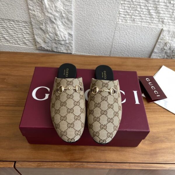 Versione top delle pantofole basse con punta chiusa e morsetto GUCCI autunno e inverno, nuovo stile (KPO57)