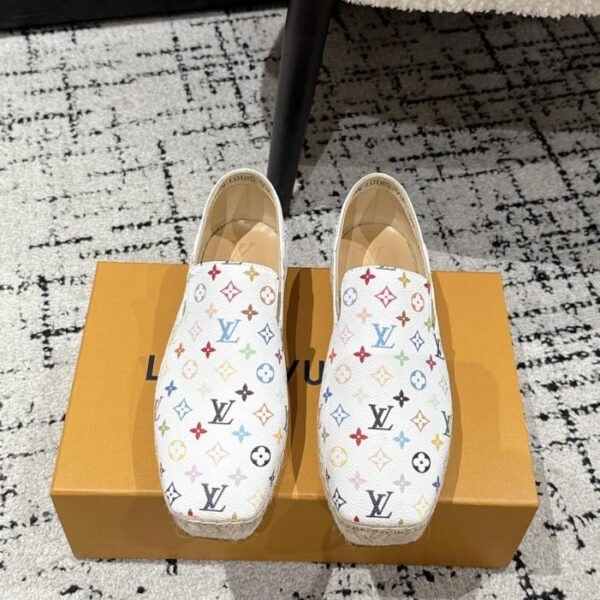 repliche,replica,perfette,siti di,affidabili,migliori siti,dove comprare,1:1,scarpe da ginnastica Le nuove scarpe a secchiello ricamate in paglia di Louis Vuitton (TZLXY)
