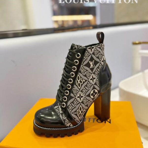 repliche,replica,perfette,siti di,affidabili,migliori siti,dove comprare,1:1,scarpe da ginnastica Versione top dei sandali alla moda in stile europeo e americano LOUIS VUITT (2H3FS)