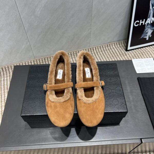 repliche,replica,perfette,siti di,affidabili,migliori siti,dove comprare,1:1,scarpe da ginnastica Collezione di scarpe ALAIA 2 di alta gamma per l’inizio dell’autunno [Scarpe basse con cinturino orizzontale e punta tonda] (QBECE)