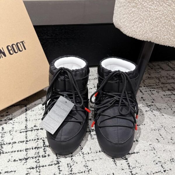 repliche,replica,perfette,siti di,affidabili,migliori siti,dove comprare,1:1,scarpe da ginnastica Versione top Moon Boot, ultimi stivali corti da neve in stile natalizio, brutti e carini, per l’autunno e l’inverno (XU4Q6)