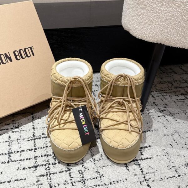repliche,replica,perfette,siti di,affidabili,migliori siti,dove comprare,1:1,scarpe da ginnastica Versione top Moon Boot, ultimi stivali corti da neve in stile natalizio, brutti e carini, per l’autunno e l’inverno (LXRM3)