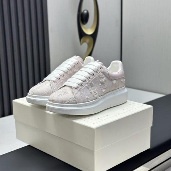 repliche,replica,perfette,siti di,affidabili,migliori siti,dove comprare,1:1,scarpe da ginnastica Versione top: Nuovo aggiornamento delle classiche scarpe bianche McQueen (HM6PF)