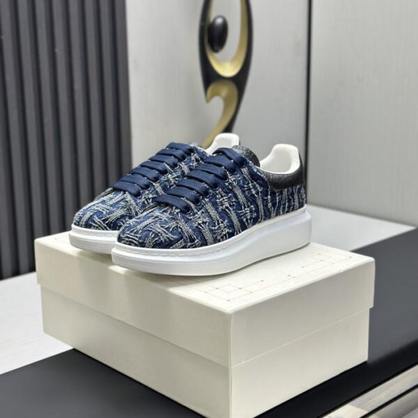 repliche,replica,perfette,siti di,affidabili,migliori siti,dove comprare,1:1,scarpe da ginnastica Versione top: Nuovo aggiornamento delle classiche scarpe bianche McQueen (RGXF0)