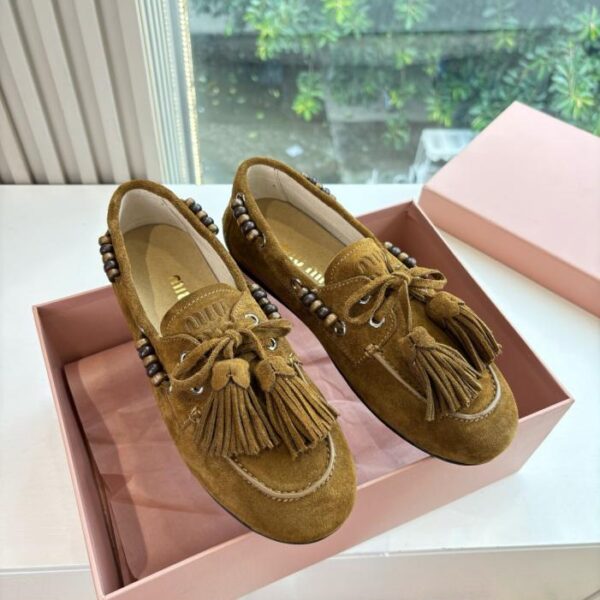 repliche,replica,perfette,siti di,affidabili,migliori siti,dove comprare,1:1,scarpe da ginnastica G002 Mocassini in pelle scamosciata MIUMIU di alta qualità (1BVRF)