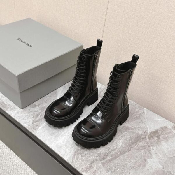 repliche,replica,perfette,siti di,affidabili,migliori siti,dove comprare,1:1,scarpe da ginnastica Stivali Martin classici autunno e inverno Balenciaga (PKR4Y)