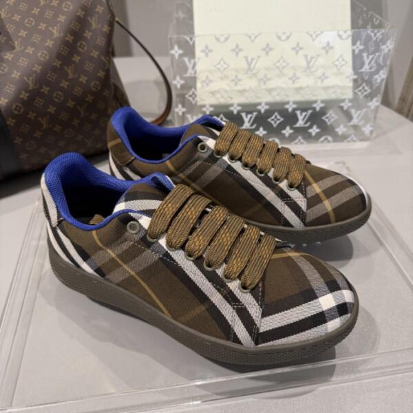 repliche,replica,perfette,siti di,affidabili,migliori siti,dove comprare,1:1,scarpe da ginnastica Scarpe casual in tessuto a quadri Burberry Old Flower (45,46 su misura) (0PSWL)