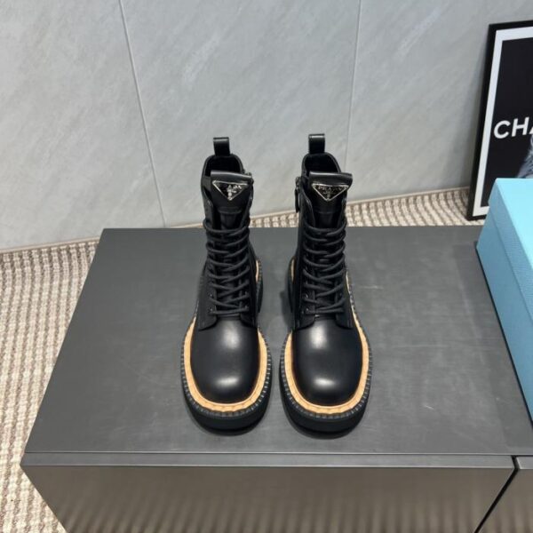 repliche,replica,perfette,siti di,affidabili,migliori siti,dove comprare,1:1,scarpe da ginnastica Versione top PRADA, nuovi stivaletti alla caviglia con punta tonda e cerniera, per l’inizio dell’autunno (OHE6I)