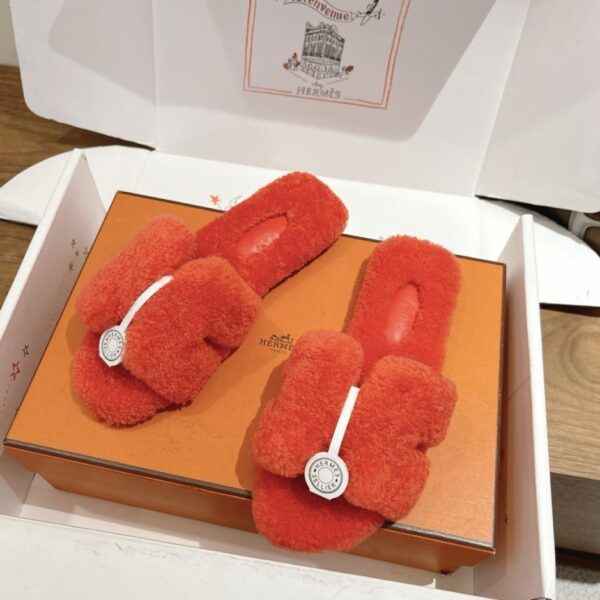 repliche,replica,perfette,siti di,affidabili,migliori siti,dove comprare,1:1,scarpe da ginnastica Pantofole Hermes a Eclair New Fur (IVC1L)