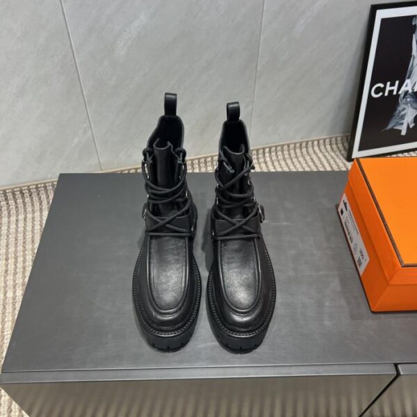 repliche,replica,perfette,siti di,affidabili,migliori siti,dove comprare,1:1,scarpe da ginnastica Versione top HERME autunno e inverno nuovi stivali corti elastici slim snellenti con punta tonda (R76RF)