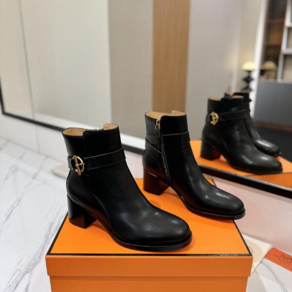 repliche,replica,perfette,siti di,affidabili,migliori siti,dove comprare,1:1,scarpe da ginnastica Stivali da cavaliere Hermes Justine in pelle di vitello con punta tonda e maniche di alta qualità (9T0QM)