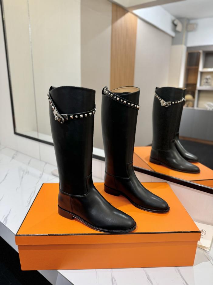 repliche,replica,perfette,siti di,affidabili,migliori siti,dove comprare,1:1,scarpe da ginnastica Stivali da cavaliere saltante Kelly di Hermes, modello High-End Hot Girl (EZISR) repliche,replica,perfette,siti di,affidabili,migliori siti,dove comprare,1:1,scarpe da ginnastica Stivali da cavaliere saltante Kelly di Hermes, modello High-End Hot Girl (EZISR)