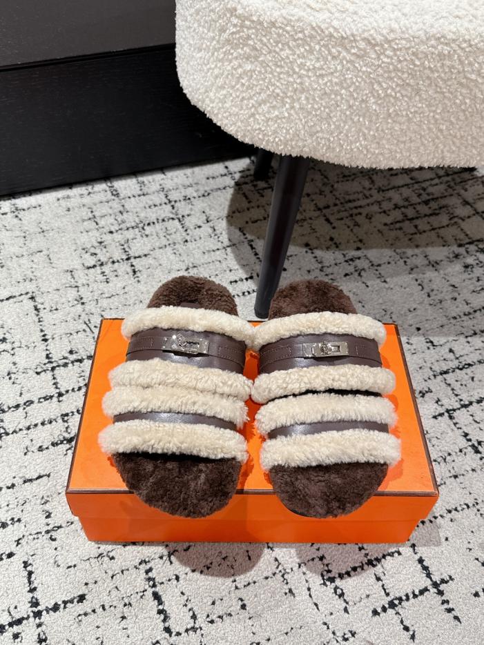 repliche,replica,perfette,siti di,affidabili,migliori siti,dove comprare,1:1,scarpe da ginnastica Le ultime pantofole Kelly in pelliccia di Hermes per l’autunno e l’inverno (DBNZY) repliche,replica,perfette,siti di,affidabili,migliori siti,dove comprare,1:1,scarpe da ginnastica Le ultime pantofole Kelly in pelliccia di Hermes per l’autunno e l’inverno (DBNZY)