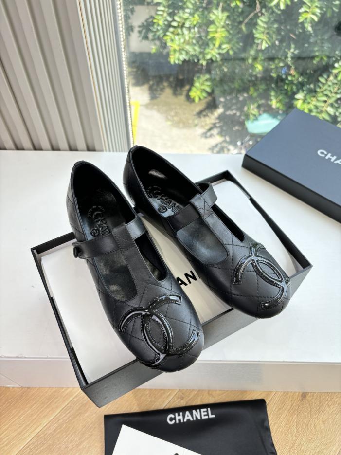 repliche,replica,perfette,siti di,affidabili,migliori siti,dove comprare,1:1,scarpe da ginnastica G988 CHANEL Classic Double C Vintage Ballerine Piccole Scarpe in Pelle (CDPZF) repliche,replica,perfette,siti di,affidabili,migliori siti,dove comprare,1:1,scarpe da ginnastica G988 CHANEL Classic Double C Vintage Ballerine Piccole Scarpe in Pelle (CDPZF)