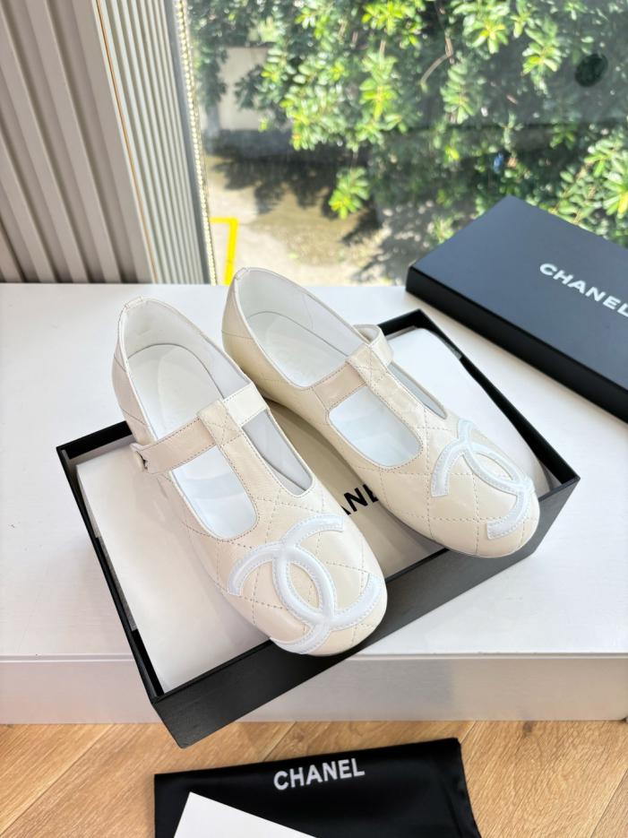 repliche,replica,perfette,siti di,affidabili,migliori siti,dove comprare,1:1,scarpe da ginnastica G988 CHANEL Classic Double C Ballerine di seconda mano Scarpe piccole in pelle (ULRE1) repliche,replica,perfette,siti di,affidabili,migliori siti,dove comprare,1:1,scarpe da ginnastica G988 CHANEL Classic Double C Ballerine di seconda mano Scarpe piccole in pelle (ULRE1)