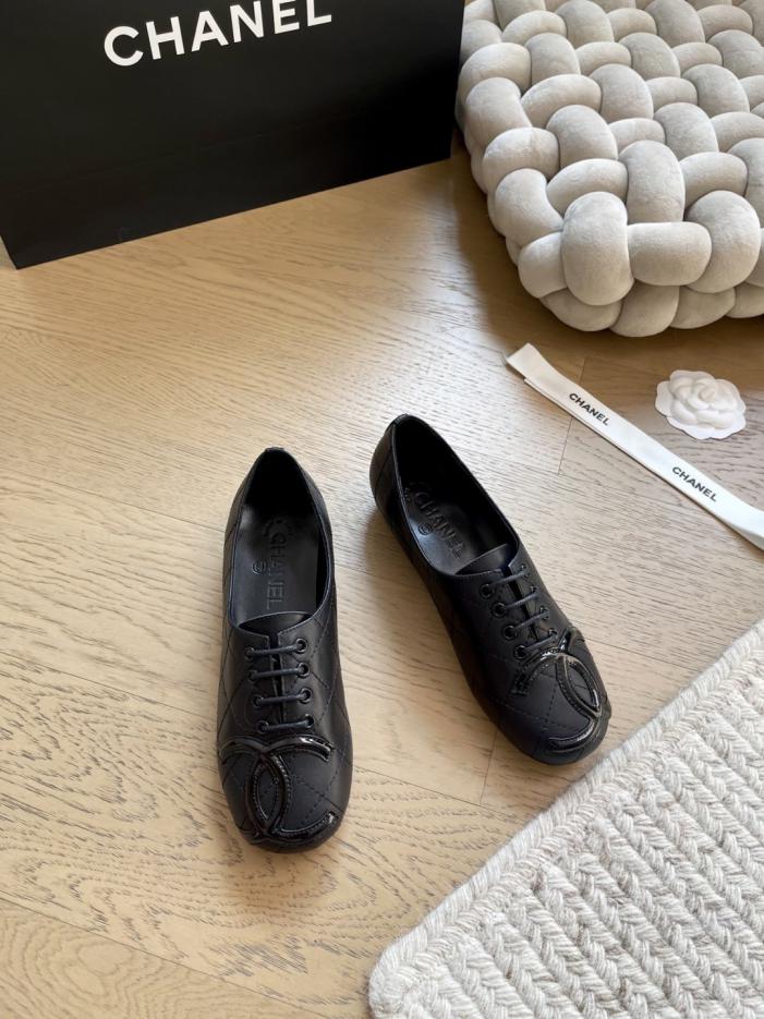 repliche,replica,perfette,siti di,affidabili,migliori siti,dove comprare,1:1,scarpe da ginnastica La nuova versione top delle scarpe singole della serie Kangpeng di Chanel (1U1OG) repliche,replica,perfette,siti di,affidabili,migliori siti,dove comprare,1:1,scarpe da ginnastica La nuova versione top delle scarpe singole della serie Kangpeng di Chanel (1U1OG)
