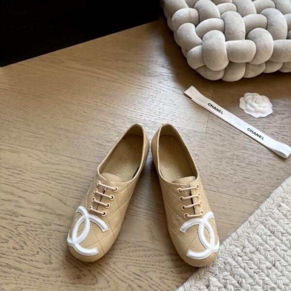 repliche,replica,perfette,siti di,affidabili,migliori siti,dove comprare,1:1,scarpe da ginnastica La nuova versione top delle scarpe singole della serie Kangpeng di Chanel (ZP3AR)