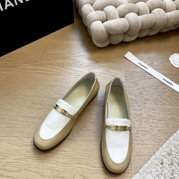 repliche,replica,perfette,siti di,affidabili,migliori siti,dove comprare,1:1,scarpe da ginnastica Mocassini Chanel New Flat Edition (SYWOY)