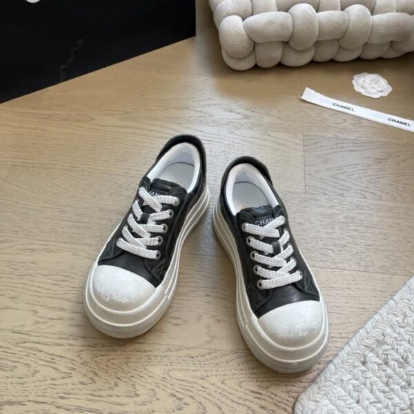 repliche,replica,perfette,siti di,affidabili,migliori siti,dove comprare,1:1,scarpe da ginnastica Le nuove scarpe sportive casual di alta gamma di Chanel (IRXCZ)