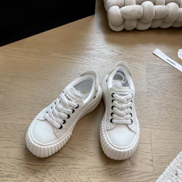 repliche,replica,perfette,siti di,affidabili,migliori siti,dove comprare,1:1,scarpe da ginnastica Le nuove scarpe sportive casual di alta gamma di Chanel (TDZ07)