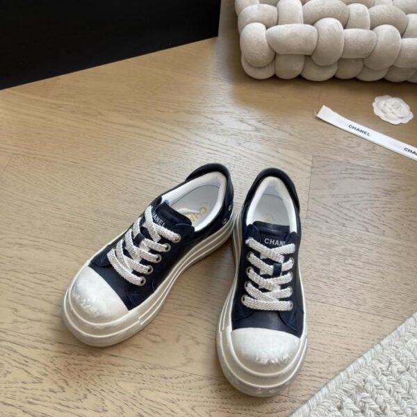 repliche,replica,perfette,siti di,affidabili,migliori siti,dove comprare,1:1,scarpe da ginnastica Le nuove scarpe sportive casual di alta gamma di Chanel (YAPMC)