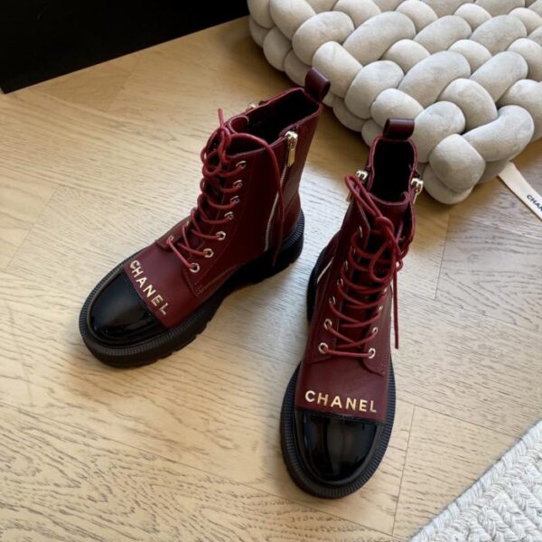 repliche,replica,perfette,siti di,affidabili,migliori siti,dove comprare,1:1,scarpe da ginnastica Stivaletti con tacco a zeppa Chanel autunno e inverno, versione top (9N2CF)